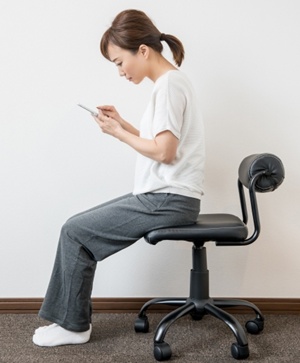 ストレートネックになる姿勢